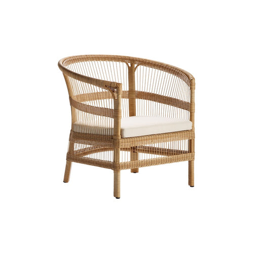 Como loungestol i polyrattan - natur fra Tine K Home hos Ebelhus